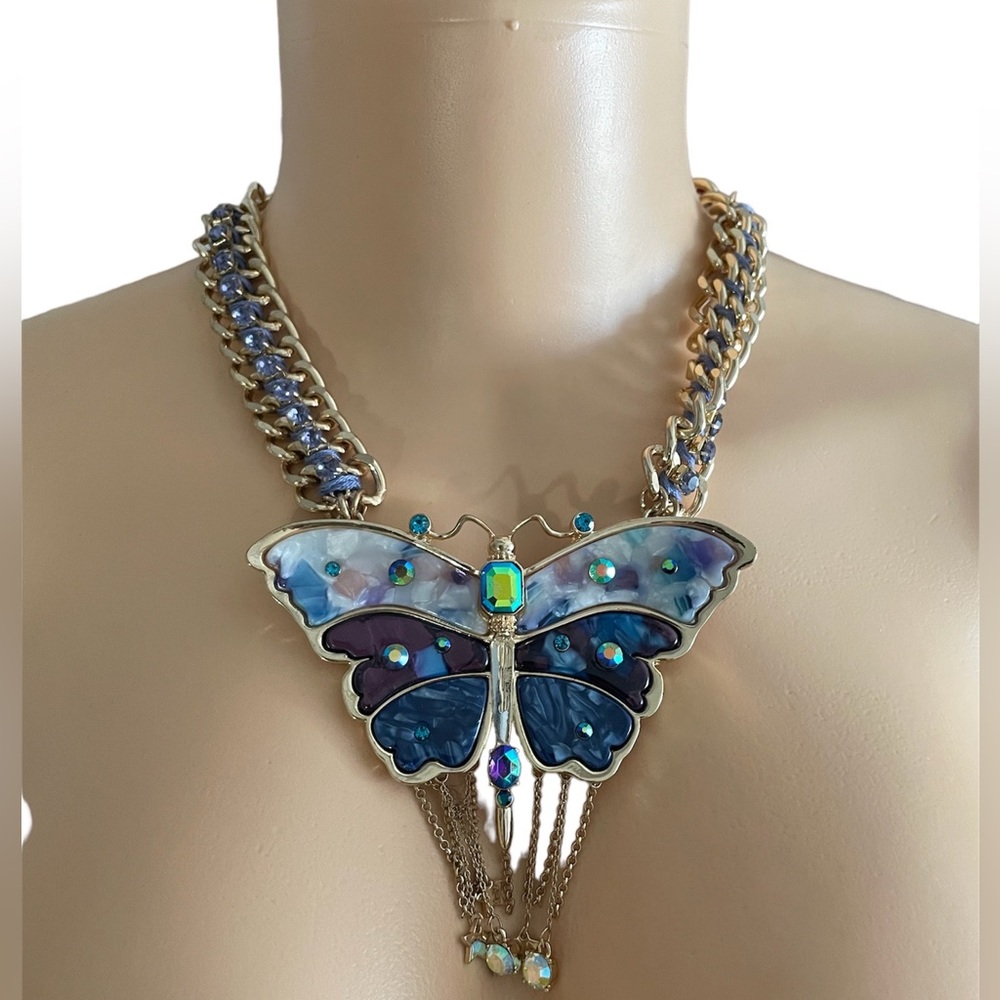 Betsey Johnson Blue/purple stone Butterfly Necklace